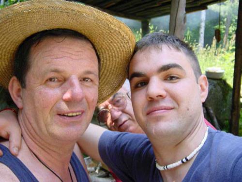 2003 Giovani contro vecchi